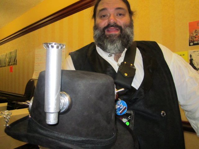 Diversicon-2012-Steampunk Dominick and his Steam-powered Hat