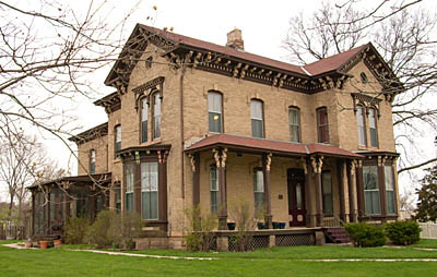 BigBnB The Bed and Breakfast in St. Peter, MN